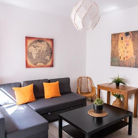 Muy Centrico Apto. En Tipico Patio Sevillano Ngoại thất bức ảnh